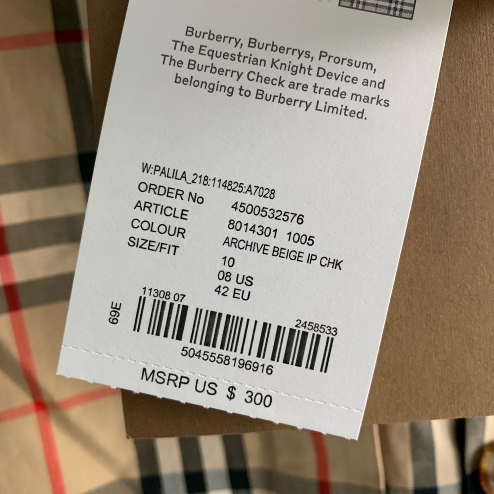 SOLD Burberry Palila Check Print Sleeveless Shirt - Picture 6 of 12